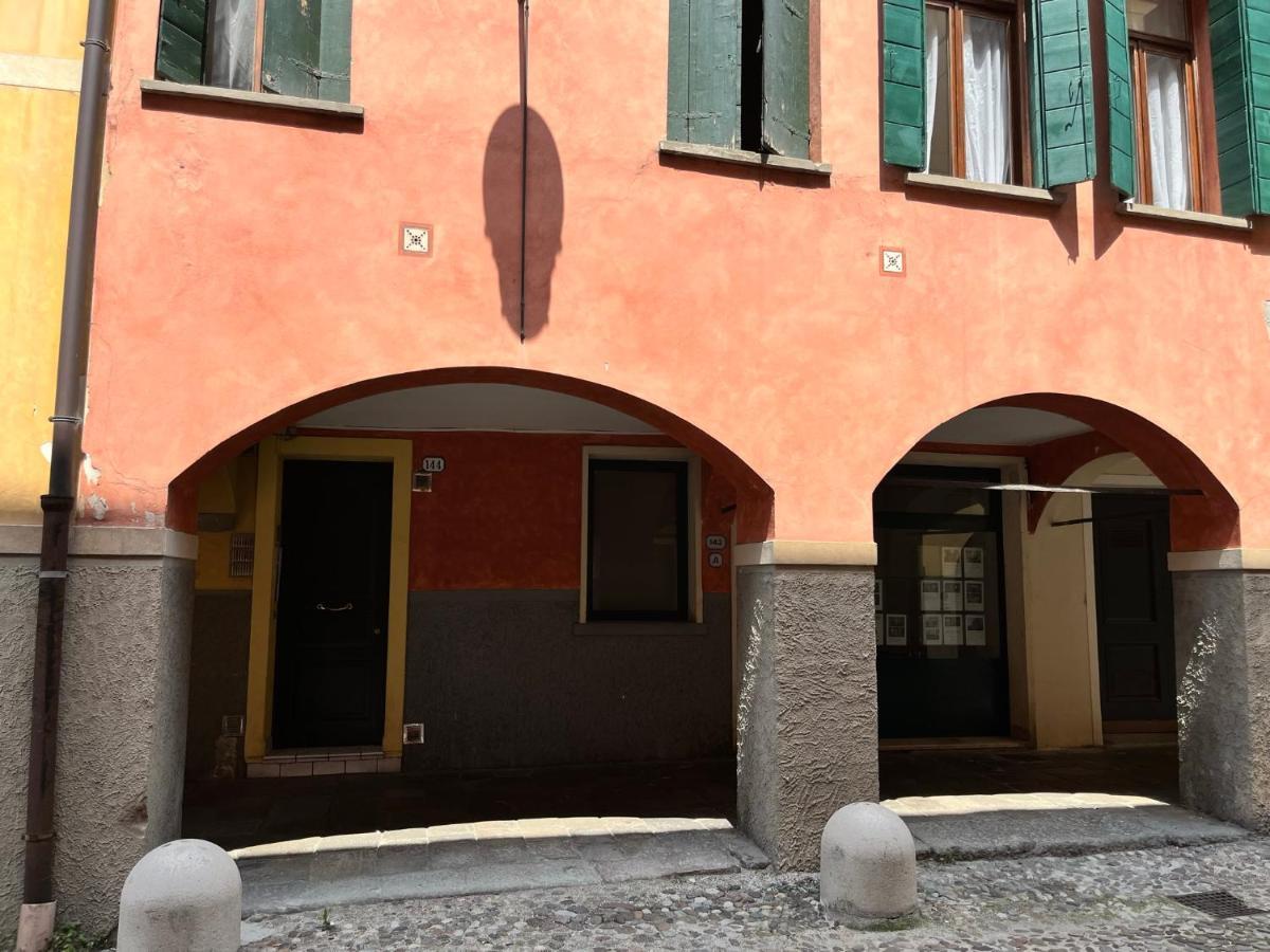 Appartamento Ai Portici Di Via Savonarola Padova Ngoại thất bức ảnh